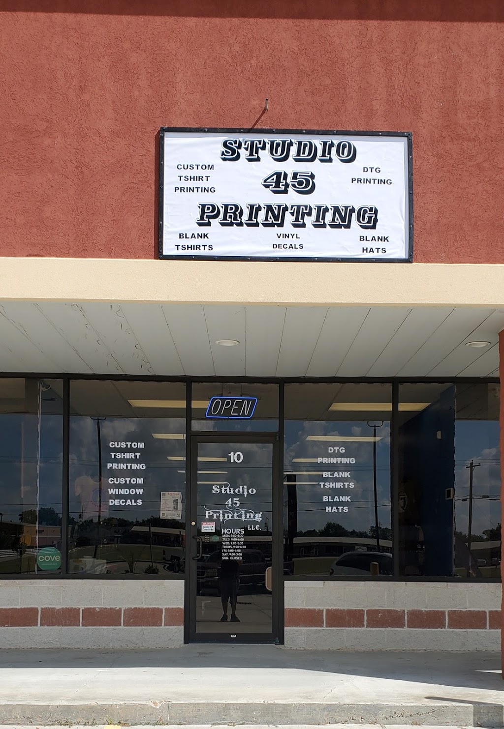 Studio 45 Printing LLC. | 2504 25th Ave N #10, Texas City, TX 77590, USA | Phone: (409) 655-5061