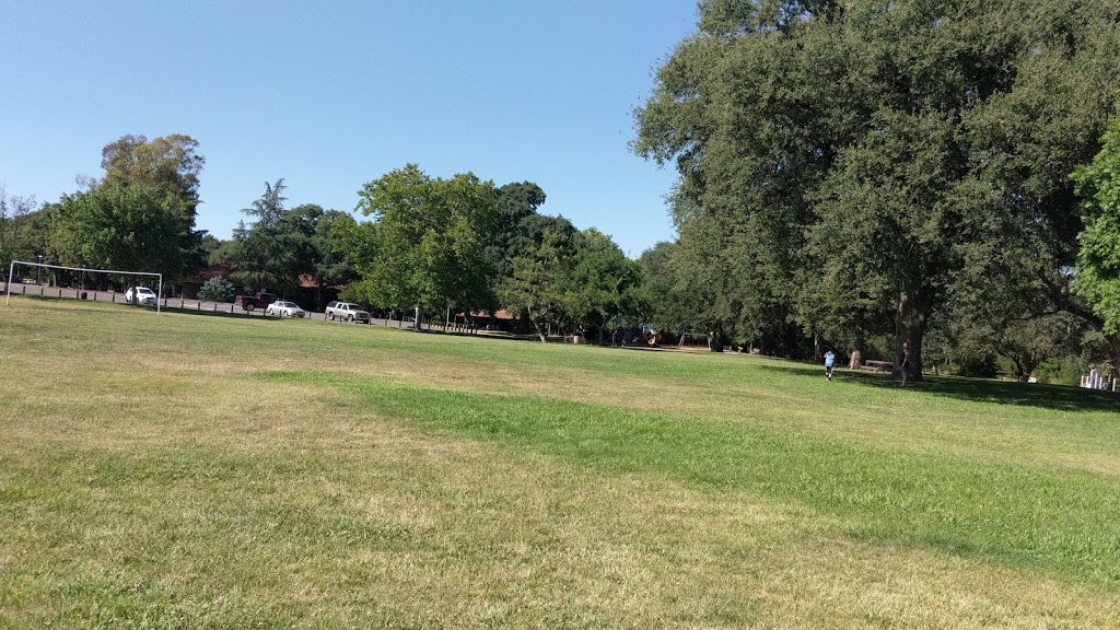 Foothill Community Park | 5510 Diablo Dr, Sacramento, CA 95842, USA | Phone: (916) 725-1585