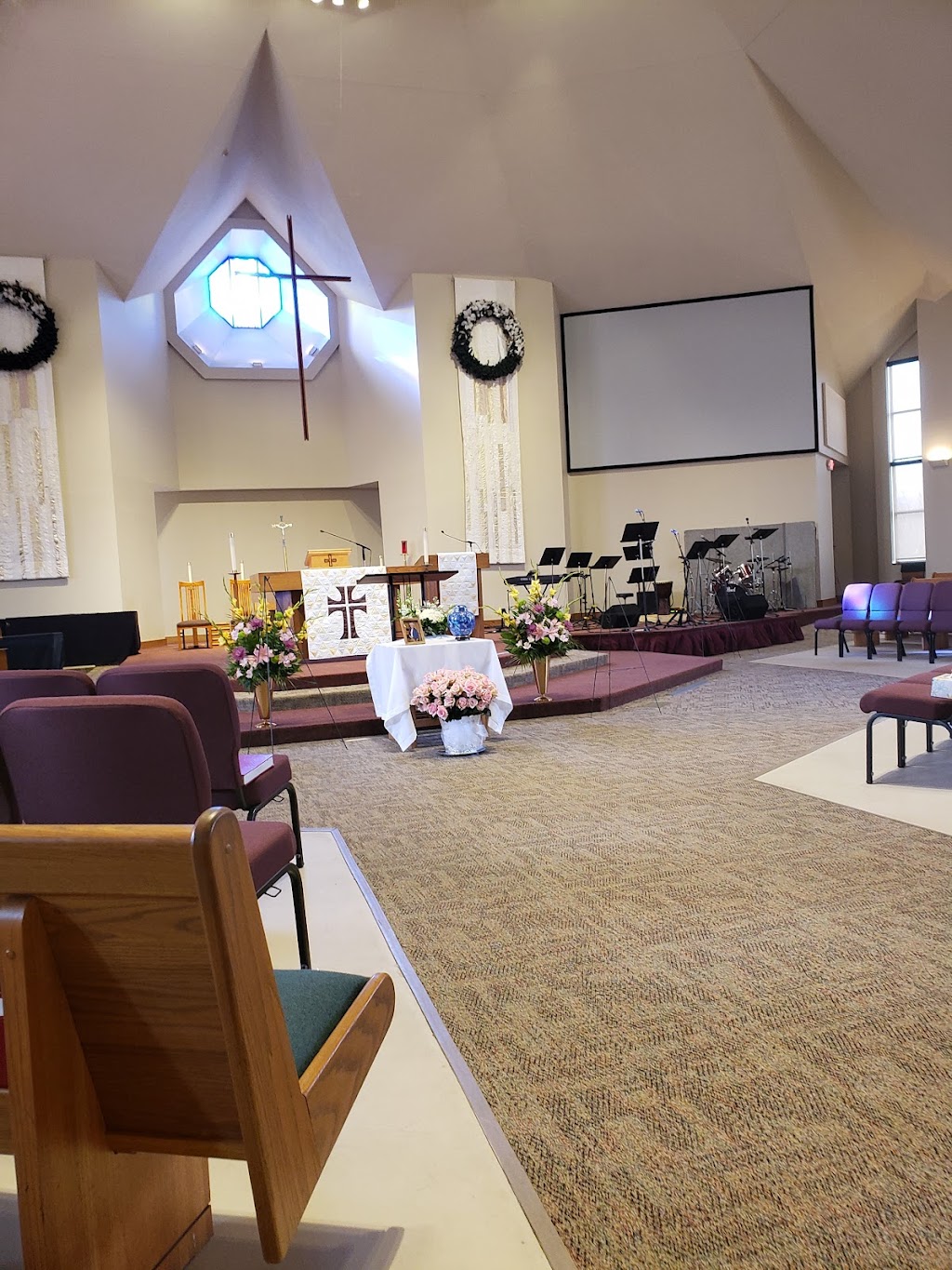 Fellowship Lutheran Church | 6727 S Sheridan Rd, Tulsa, OK 74133, USA | Phone: (918) 492-3698