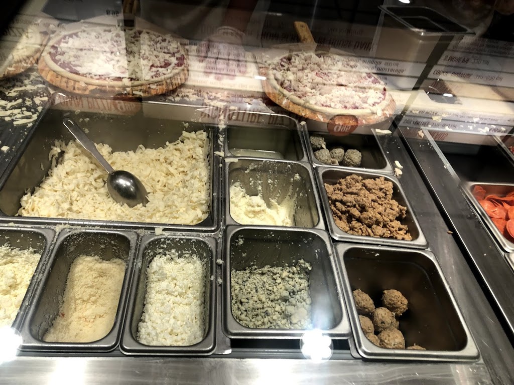 Blaze Pizza | 1800 S Harbor Blvd Suite 102, Anaheim, CA 92802, USA | Phone: (714) 855-3136