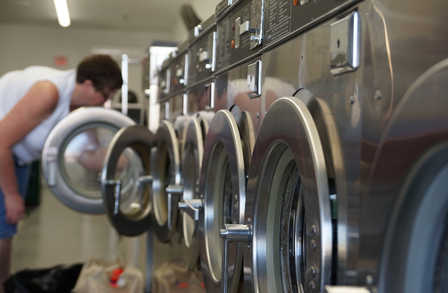 Tinley Park Laundromat | 16729 Oak Park Ave, Tinley Park, IL 60477, USA | Phone: (630) 992-0440