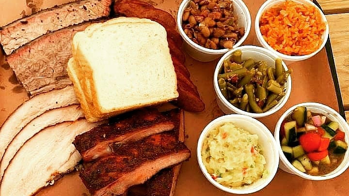 Estradas Texas Barbecue | 10109 S Hwy 183, Austin, TX 78747, USA | Phone: (512) 438-9699