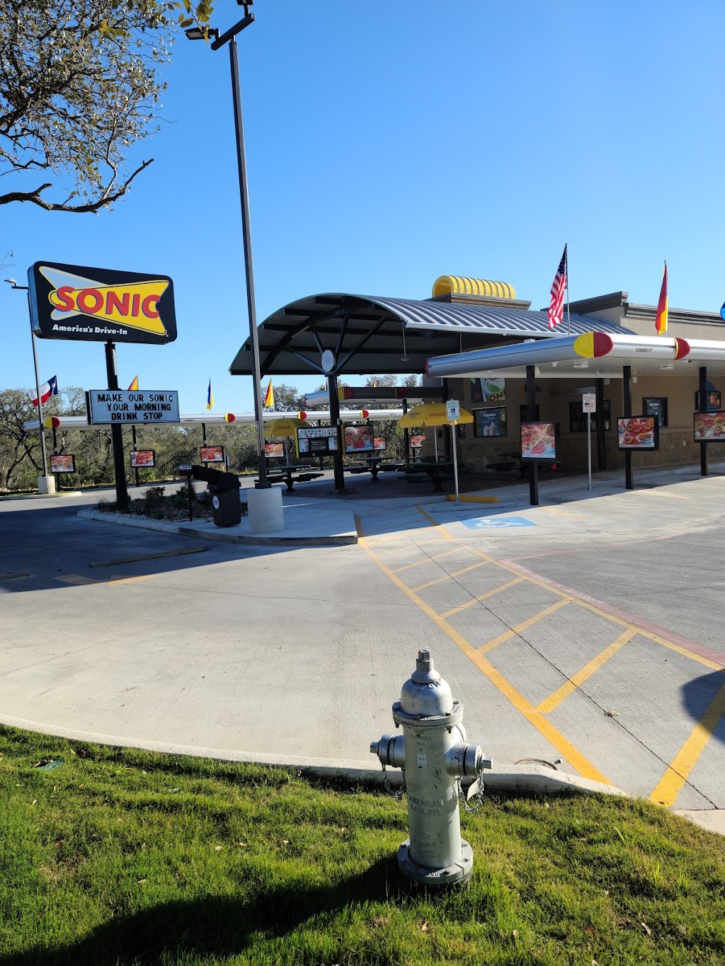 Sonic Drive-in of Sebastian #6748 | 15090 FM1957, San Antonio, TX 78253, USA | Phone: (210) 455-2898