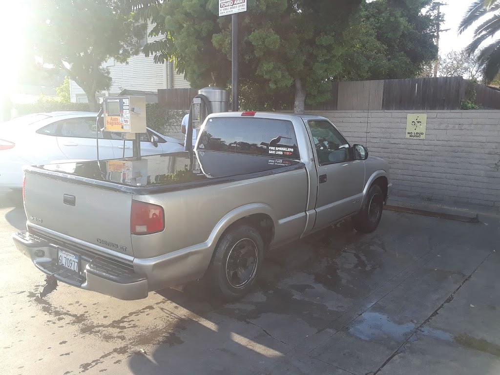 $1.00 Car Wash | 1577 E 7th St, Long Beach, CA 90813 | Phone: (562) 591-4259