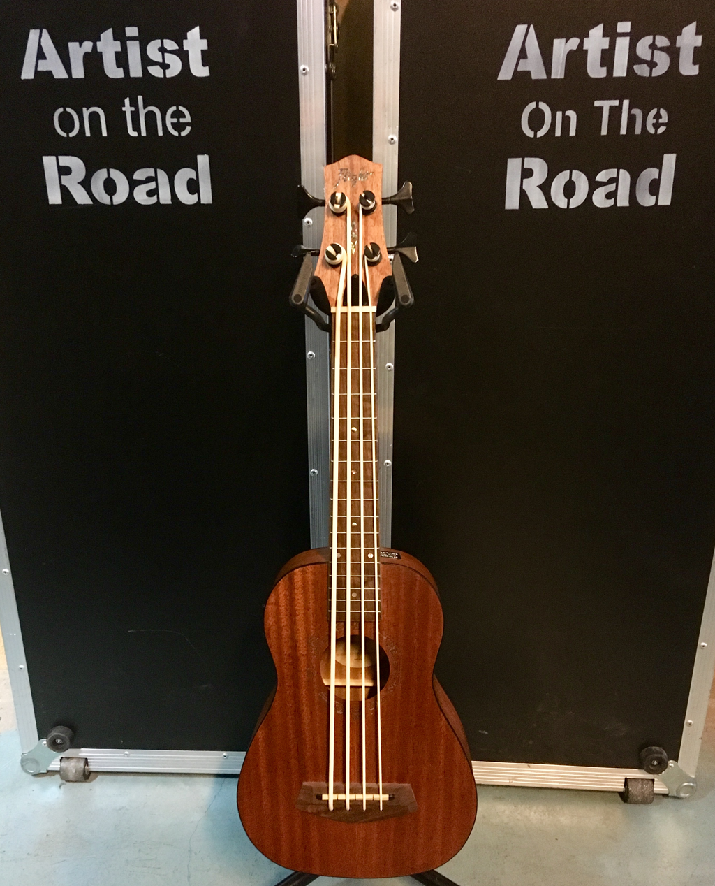 Backline Rental Europe - Artist on the Road Amsterdam | Nieuw-Zeelandweg 6-T, 1045 AL Amsterdam, Netherlands | Phone: 020 682 4680