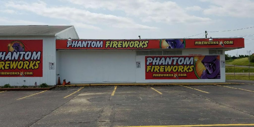 Phantom Fireworks of Mansfield | 2834 Crider Rd, Mansfield, OH 44903, USA | Phone: (419) 589-2264