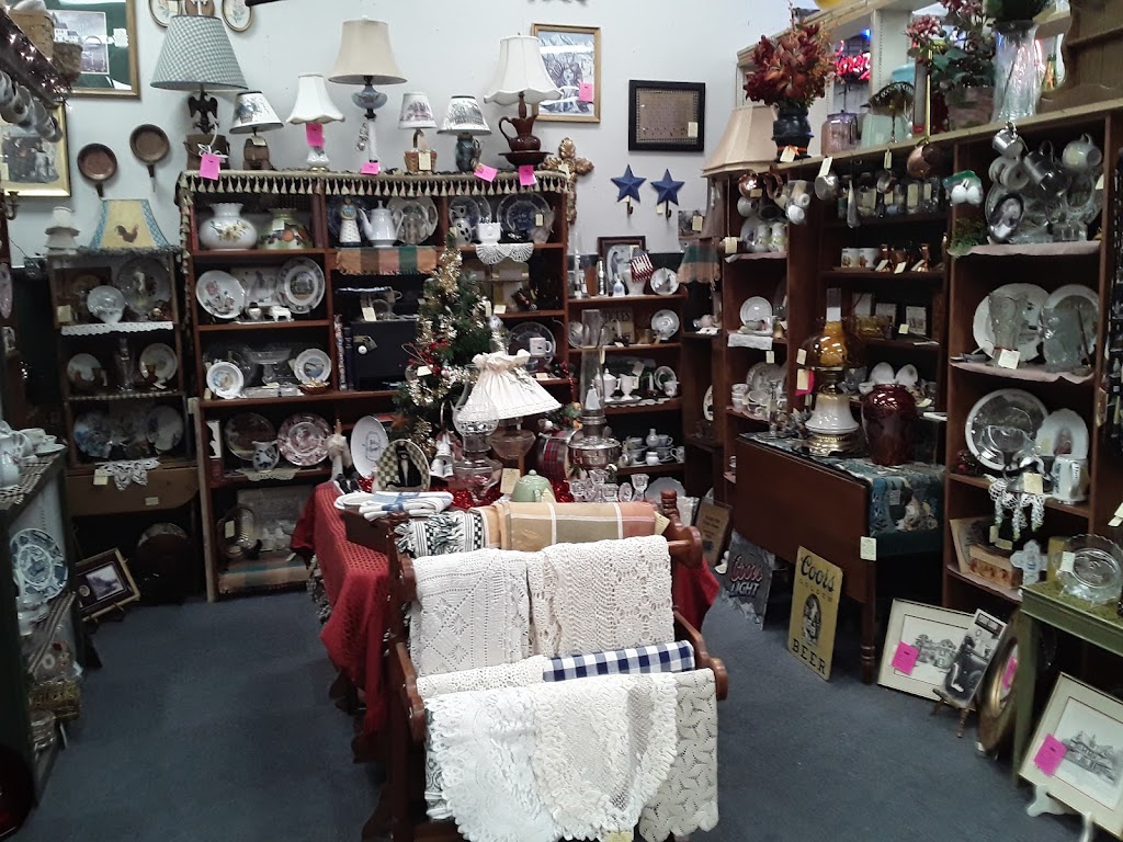 Ohio Valley Antique Mall | 7285 Dixie Hwy, Fairfield, OH 45014, USA | Phone: (513) 874-7855