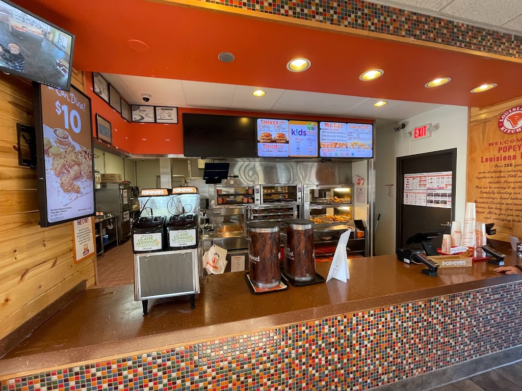 Popeyes Louisiana Kitchen | 5550 Durand Ave, Racine, WI 53406 | Phone: (262) 672-6806