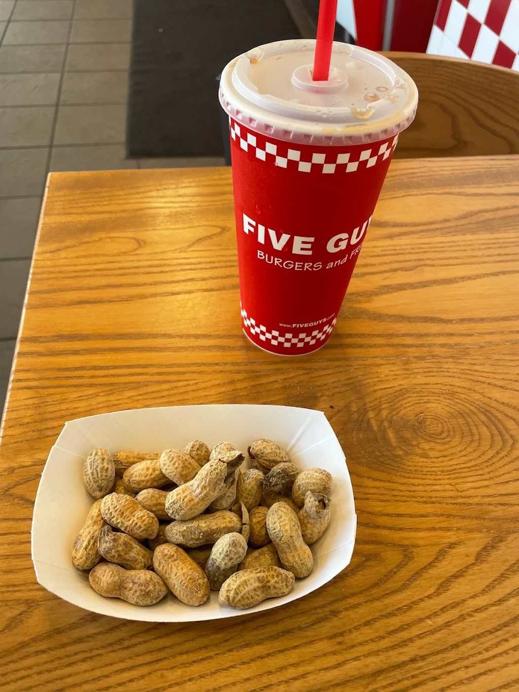 Five Guys | 1018 Shoppes At Midway Dr, Knightdale, NC 27545 | Phone: (919) 266-6664