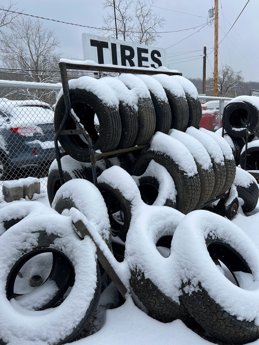 Brooks Auto Wreckers & Towing | 667 Breakneck Rd, Connellsville, PA 15425, USA | Phone: (724) 628-5120