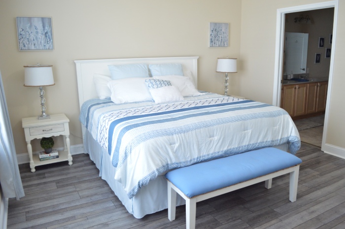 Anchors By The Park- Cape Charles Stay | 9 Park Row, Cape Charles, VA 23310, USA | Phone: (757) 635-8442