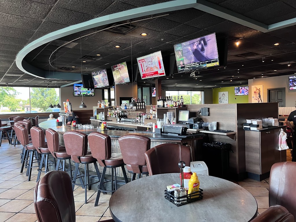 Doubledays Grill &Tavern | 776 N Main St, Springboro, OH 45066, USA | Phone: (937) 514-7755