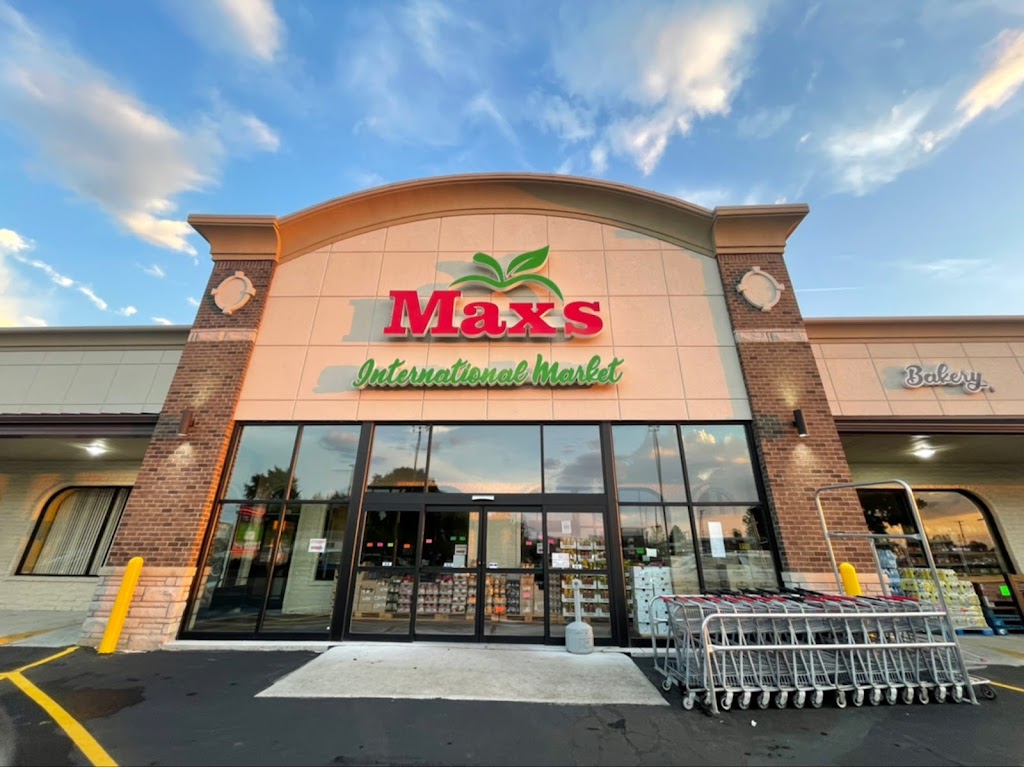 Maxs International Market | 4160 15 Mile Rd, Sterling Heights, MI 48310, USA | Phone: (586) 978-1121