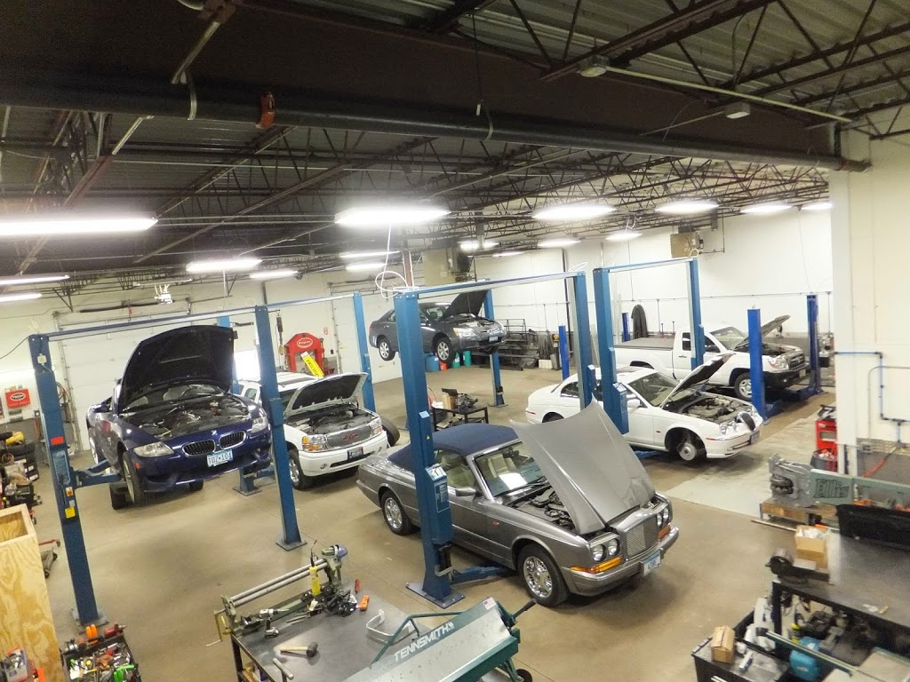 S & S Auto & Truck Repair | 7914 Kerber Blvd, Chanhassen, MN 55317, USA | Phone: (952) 935-4151