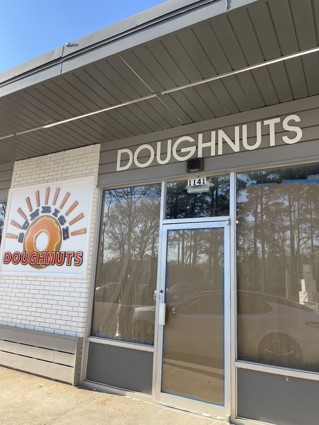 Sunrise donuts | 1141 Ashville Rd, Montevallo, AL 35115, USA | Phone: (205) 476-8899