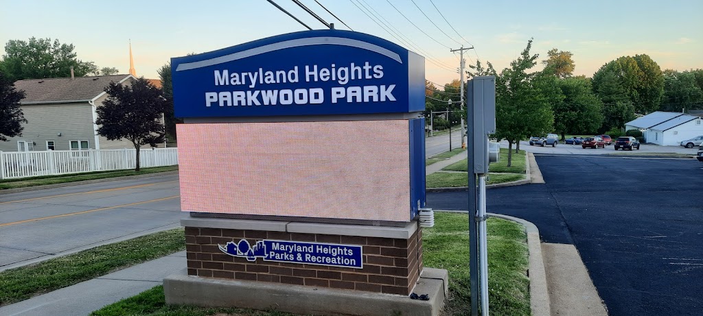 Parkwood Park | 3145 Parkwood Ln, Maryland Heights, MO 63043, USA | Phone: (314) 738-2599