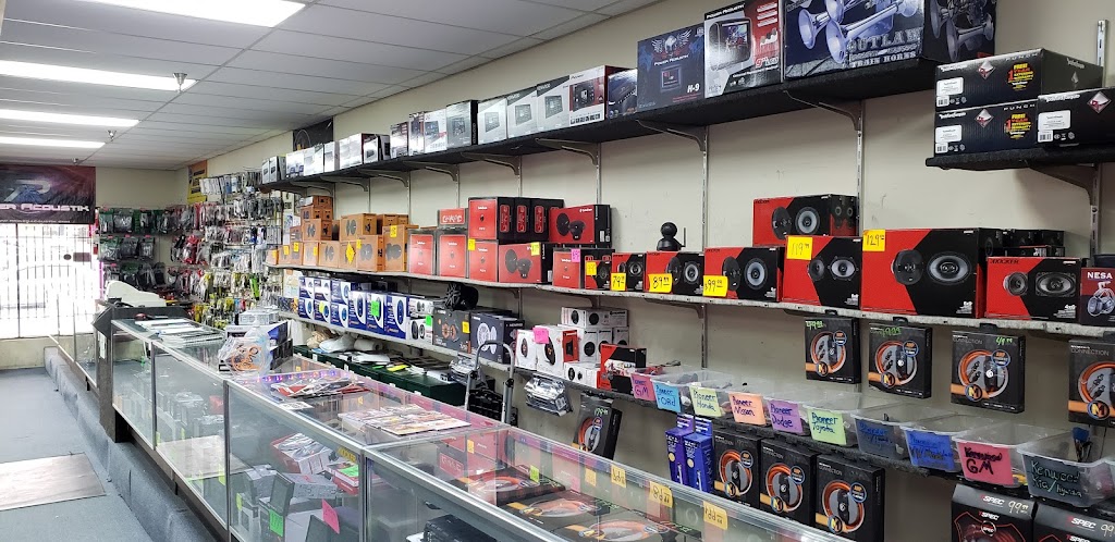 Griffin Stereo | 1543 N Expy, Griffin, GA 30223, USA | Phone: (770) 227-3069