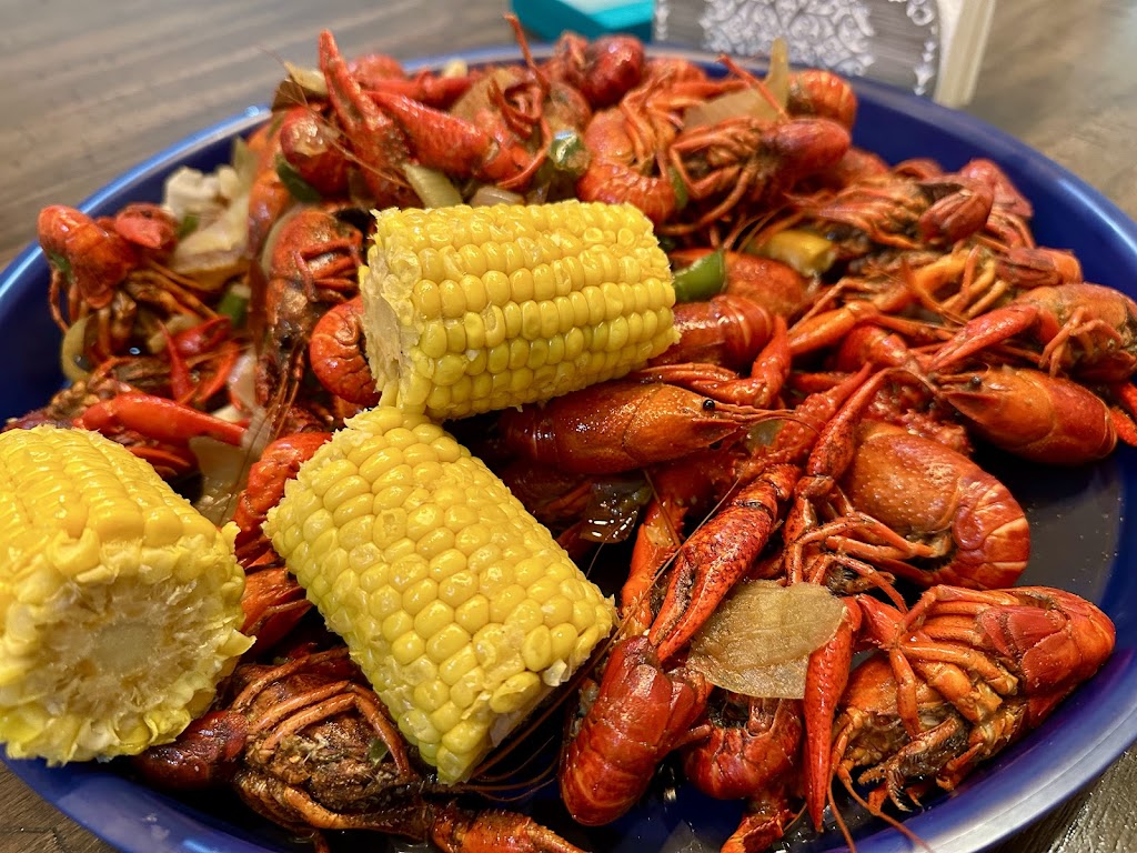 Drive Thru Crawfish | 2600 Florida St, Mandeville, LA 70448, USA | Phone: (985) 705-3400