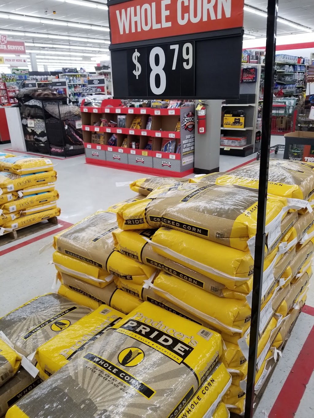 Tractor Supply Co. | 2040 By-Pass Rd, Paris, KY 40361, USA | Phone: (859) 988-1051