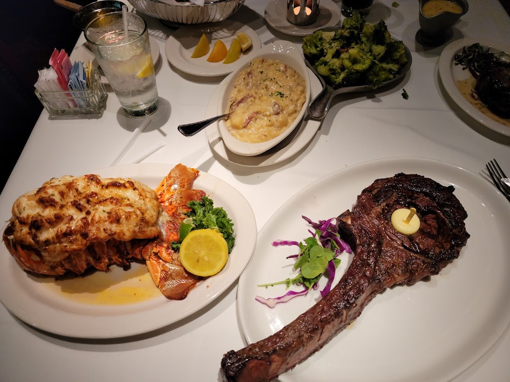 Charleys Steak House | 2901 Parkway Blvd Suite 1A, Kissimmee, FL 34747, USA | Phone: (407) 396-6055