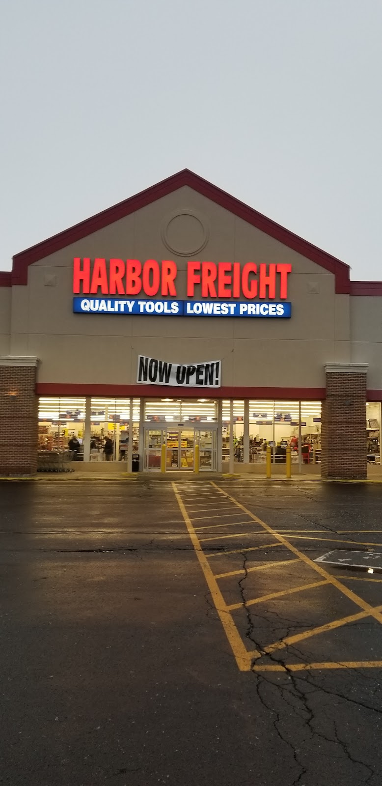 Harbor Freight | 4651 National Rd E, Richmond, IN 47374, USA | Phone: (765) 334-4555