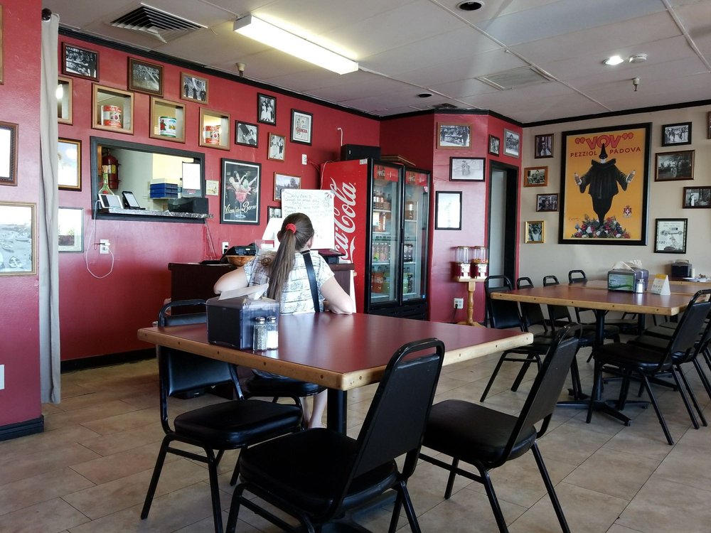 Twisted Pies Pizzeria | 3929 E Main St #16, Mesa, AZ 85205, USA | Phone: (480) 699-8022