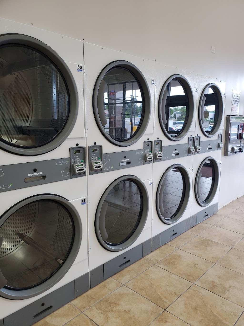 Main Street Plaza Laundry | 282 E Geneva Rd, Wheaton, IL 60187, USA | Phone: (630) 260-0073