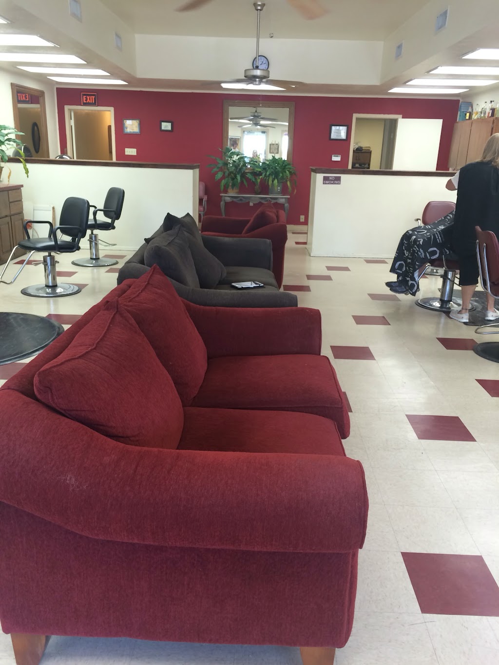 Roy’s Hair Shop | 123 N Main St, Mansfield, TX 76063, USA | Phone: (817) 473-8439