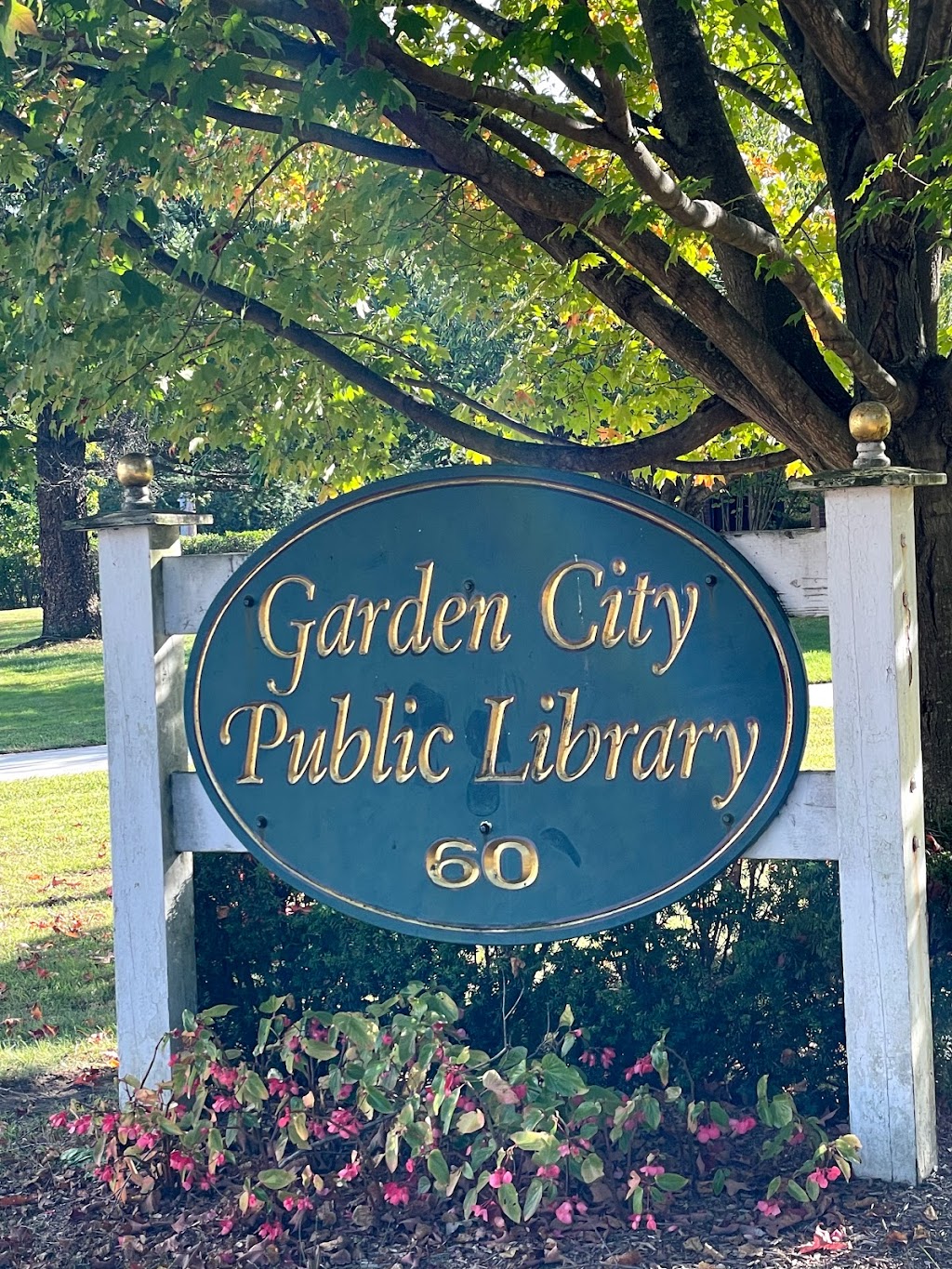 Garden City Public Library | 60 7th St, Garden City, NY 11530, USA | Phone: (516) 742-8405