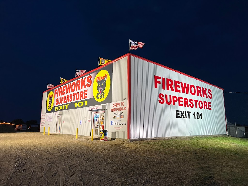 101Fireworks Superstore | 3595 I-30 Frontage Rd, Greenville, TX 75401, USA | Phone: (903) 491-7531