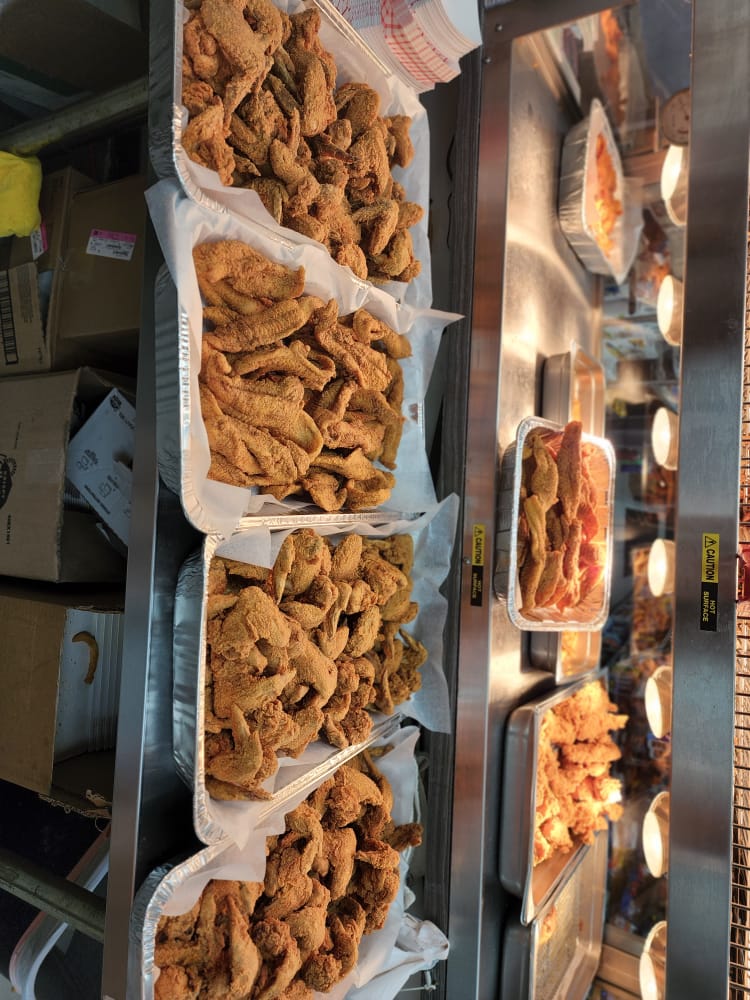 Krispy Krunchy Chicken | 21740 Fenkell Ave, Detroit, MI 48223, USA | Phone: (313) 355-8830