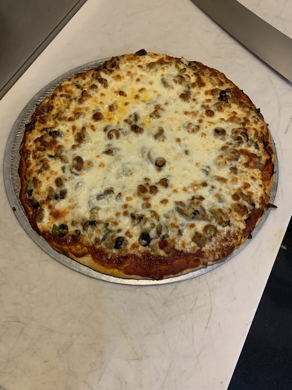 Jedas Pizza & BBQ | 511 N 14th St, Fort Calhoun, NE 68023, USA | Phone: (402) 468-4250