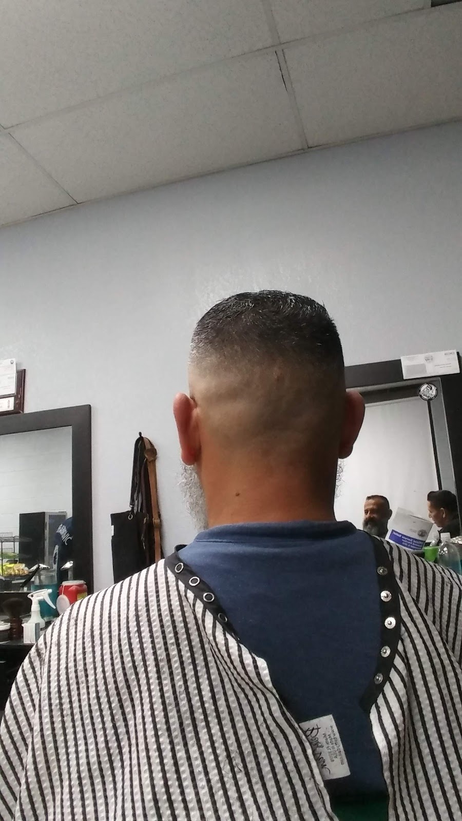 Willow St. Barbers | 1742 W Willow St, Long Beach, CA 90810, USA | Phone: (562) 452-0577