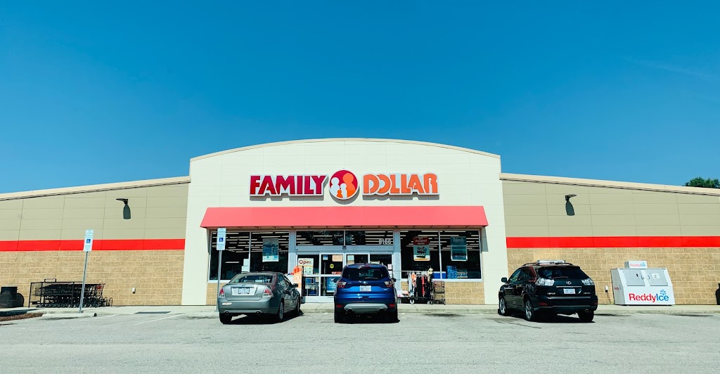 Family Dollar | 8166 NC-39, Zebulon, NC 27597, USA | Phone: (919) 421-6004