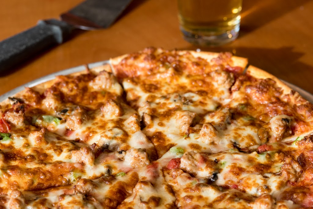 Willow River Saloon/Carbones Pizzeria | 1106 Co Rd A, Hudson, WI 54016, USA | Phone: (715) 386-5885