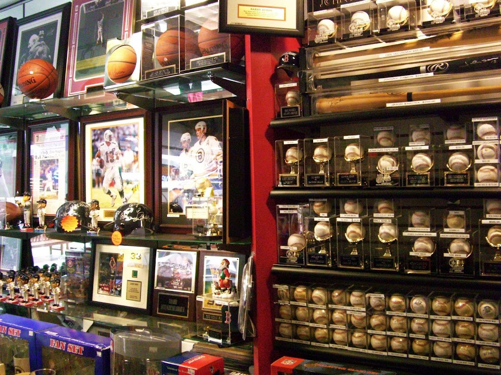 Hometown Collectibles Sports Cards & Comics | 999 S Washington St, North Attleborough, MA 02760, USA | Phone: (508) 944-7475