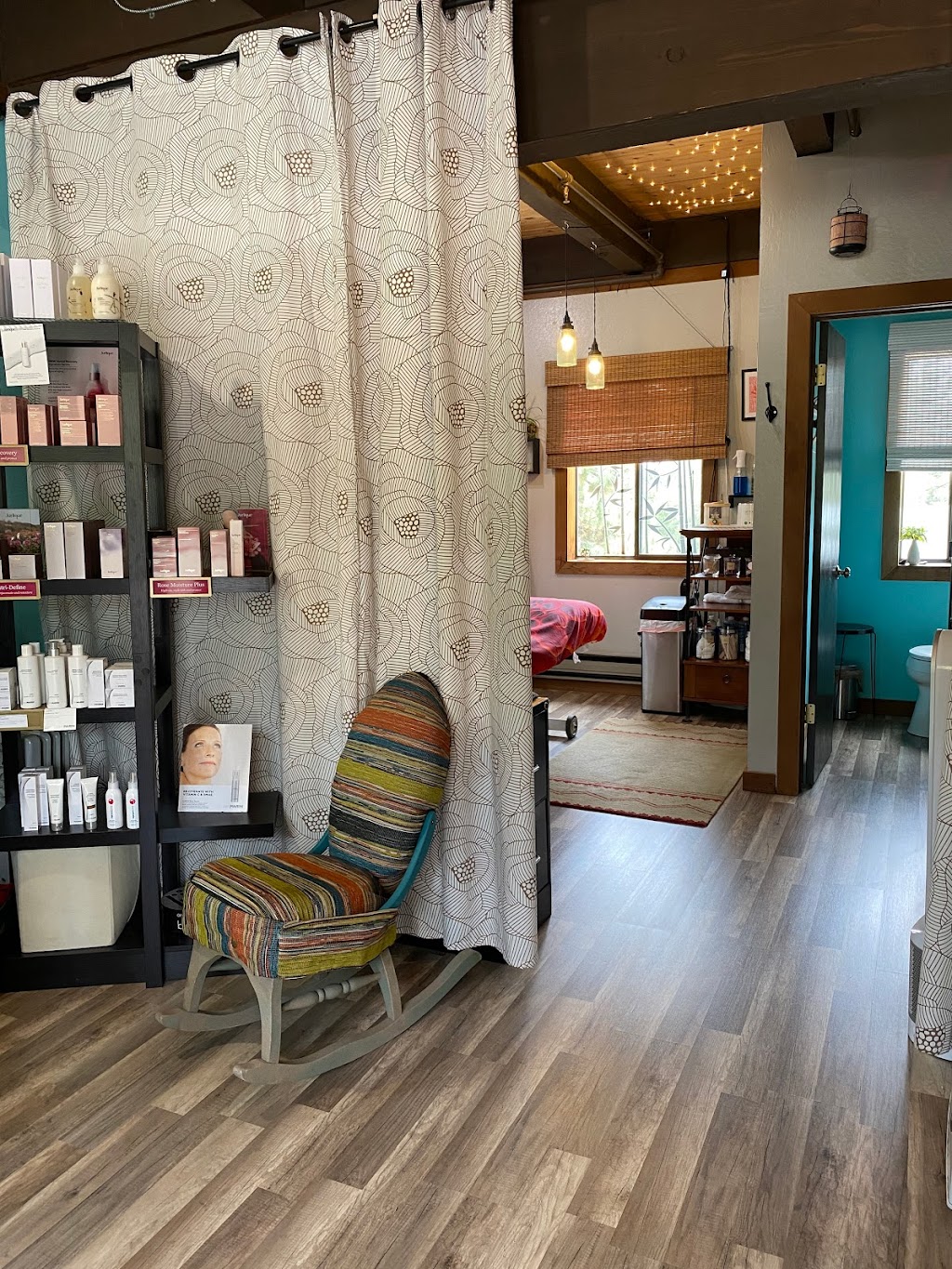 Clearwater Facial Studio & Wax Bar | 3090 N Lake Blvd #6, Tahoe City, CA 96145, USA | Phone: (530) 583-3141