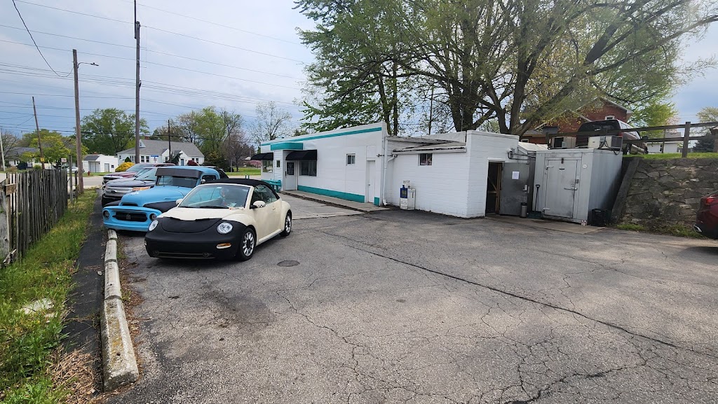 Pam & Als Diner - Clyde, OH | 222 W McPherson Hwy, Clyde, OH 43410, USA | Phone: (419) 547-9947