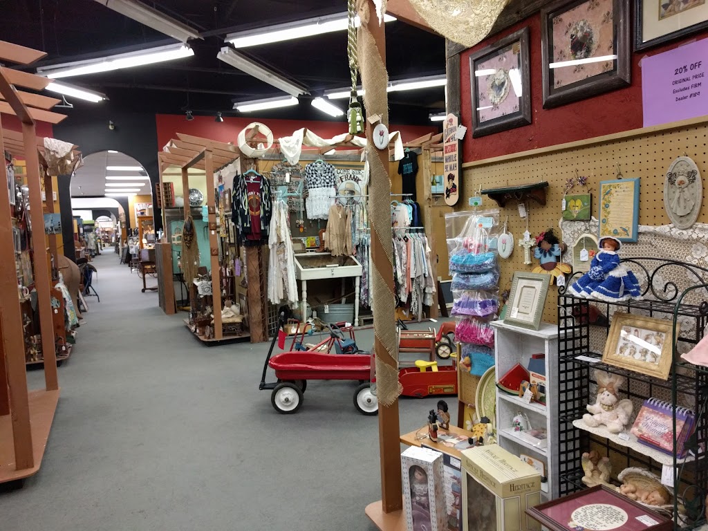 The Antique Gallery | 5800 Interstate 35 #400, Denton, TX 76207, USA | Phone: (940) 243-3933