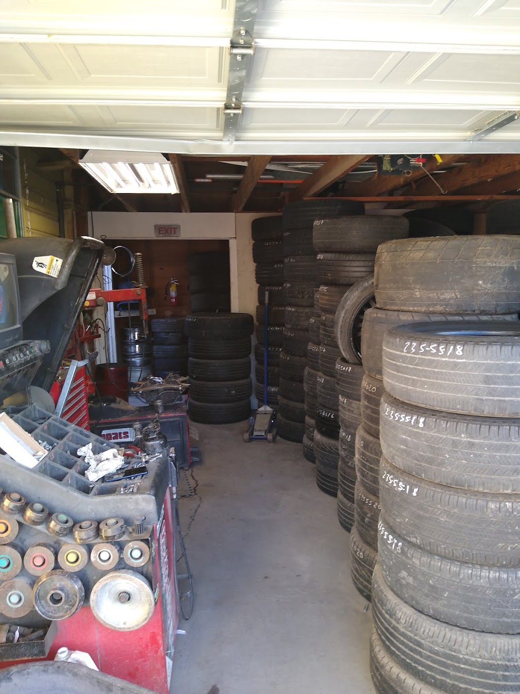 A&m Tire Service | 5550 N McDonald St, Melissa, TX 75454, USA | Phone: (469) 625-6456