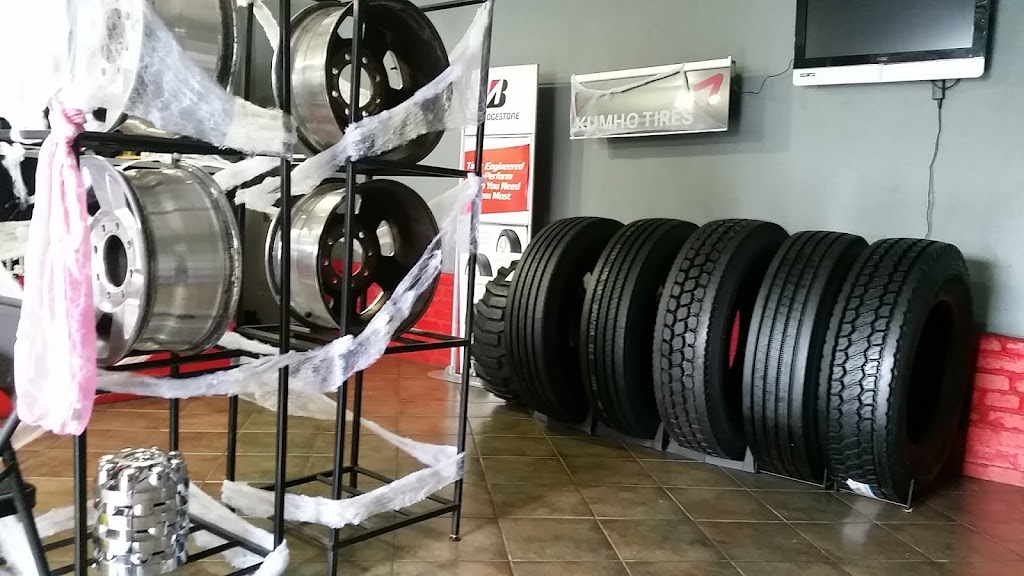 Islas Tires | 12328 Carmenita Rd, Whittier, CA 90605, USA | Phone: (562) 941-9419