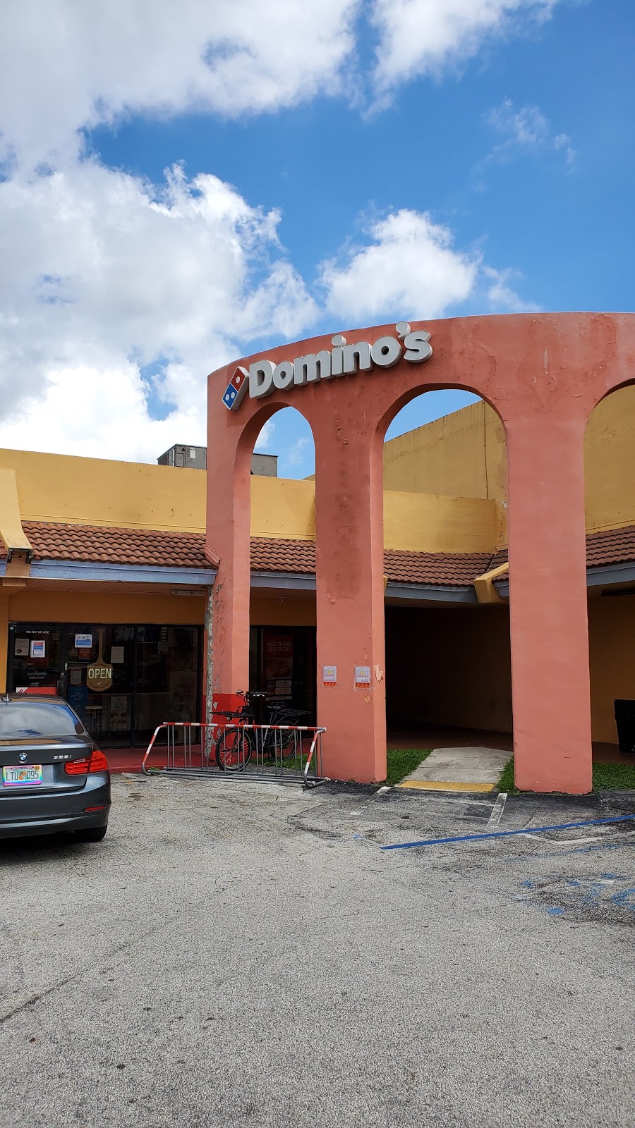 Dominos Pizza | 133 SW 107th Ave, Miami, FL 33174, USA | Phone: (305) 553-5233