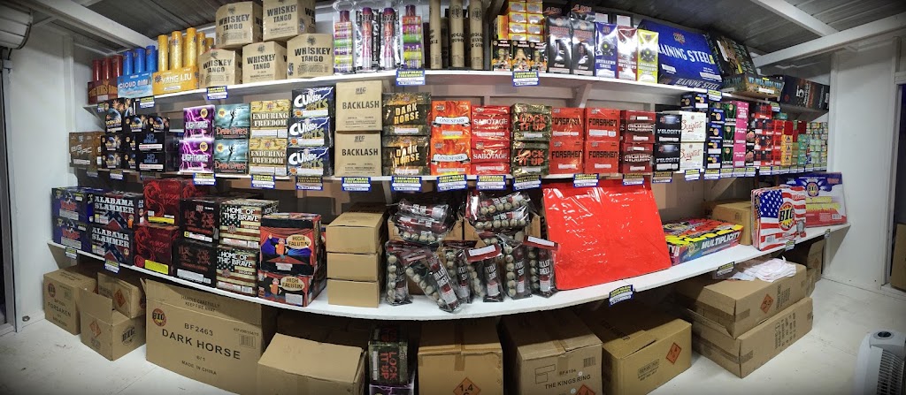 Shipman Fireworks Mcloud | 105041 OK-102, McLoud, OK 74851, USA | Phone: (405) 414-8804