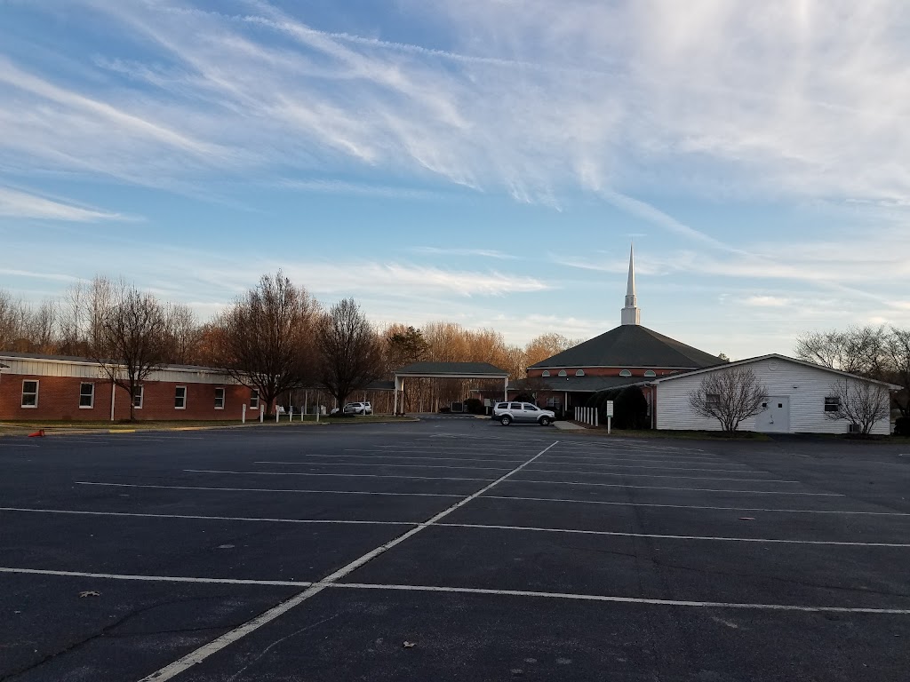 Riveroak Church of God | 120 River Oak Dr, Danville, VA 24541, USA | Phone: (434) 793-9648