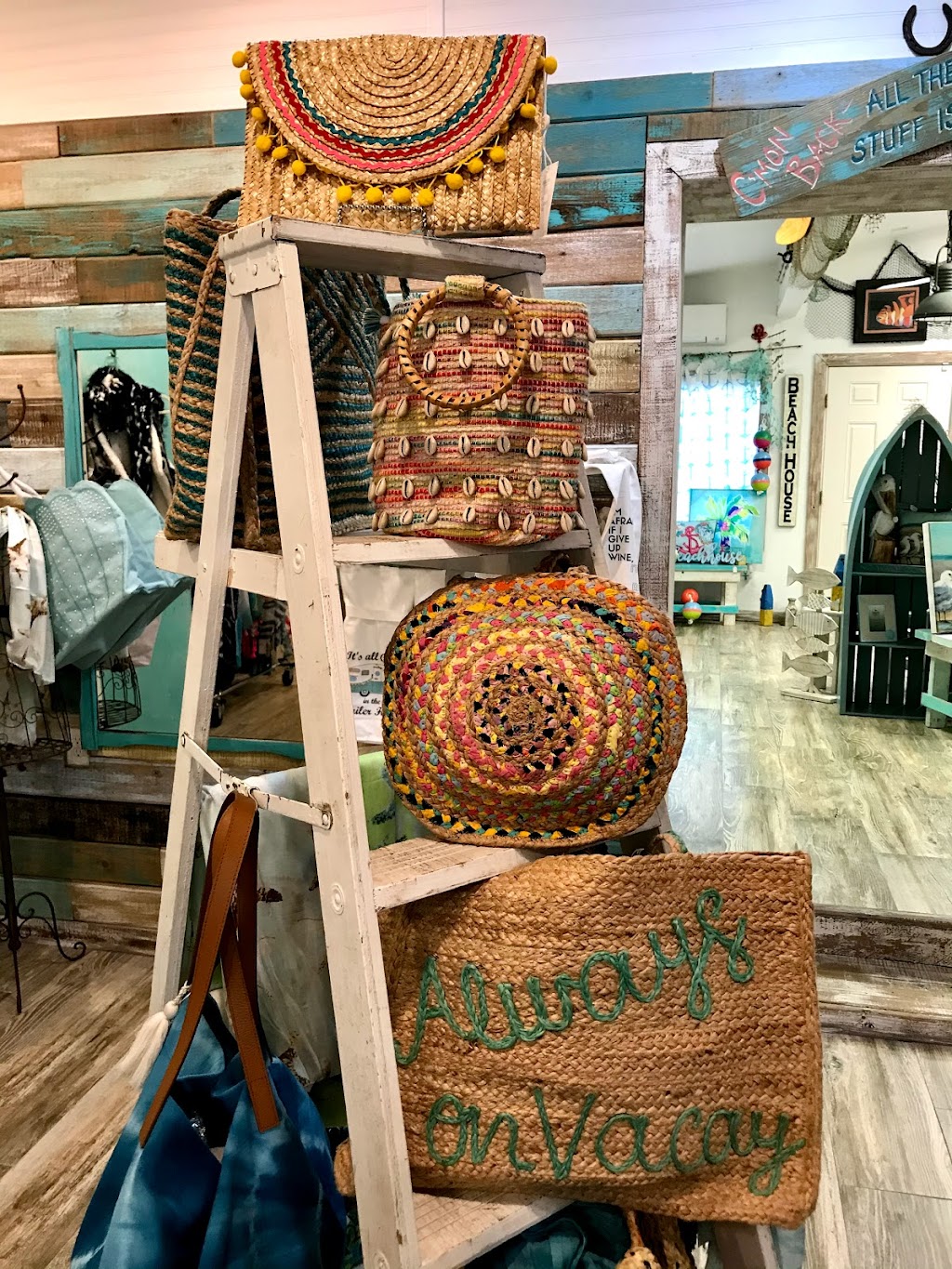 Mermaid Ranch Coastal Decor | 502 S Austin St, Rockport, TX 78382, USA | Phone: (361) 450-5002