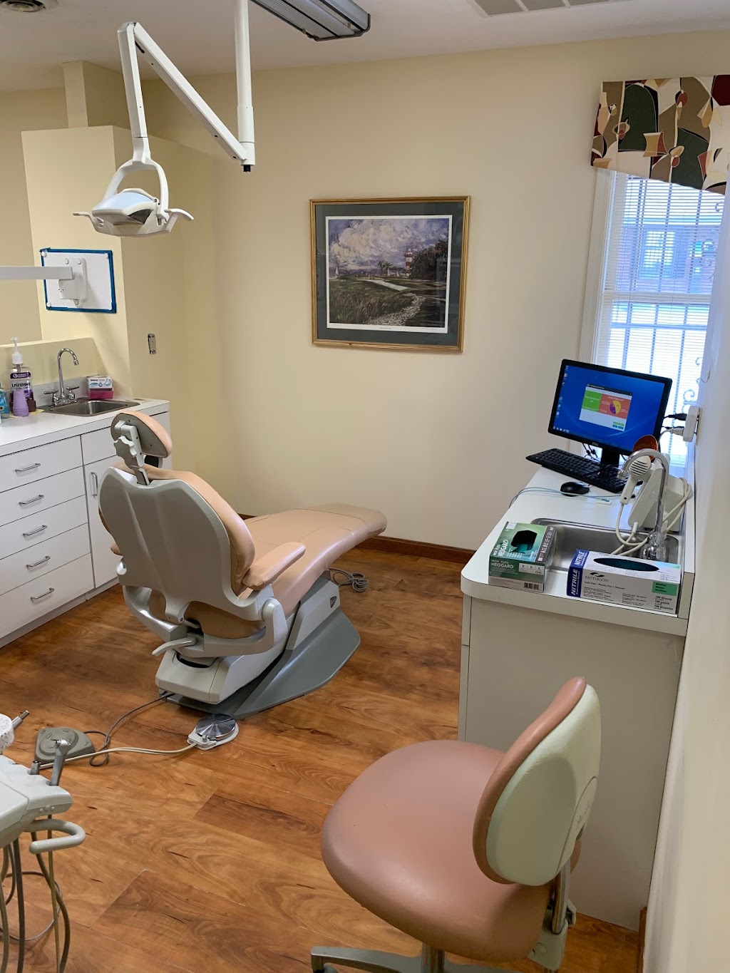 Wigger Family Dental | 6500 Outer Loop, Louisville, KY 40228, USA | Phone: (502) 969-9300