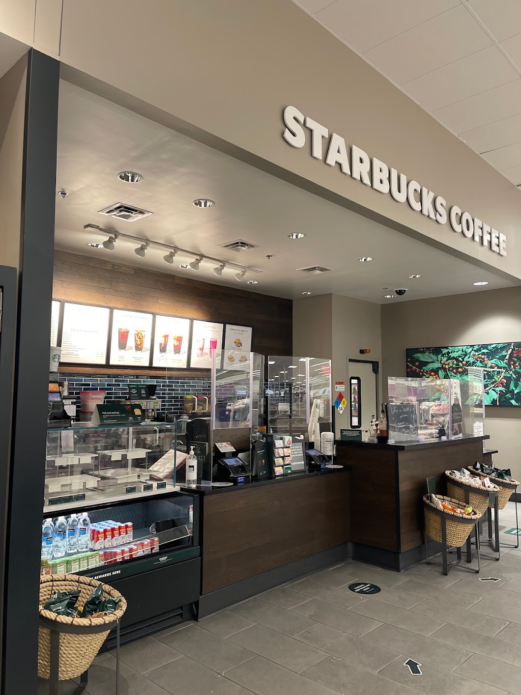 Starbucks | 910 Jacks Valley Rd, Carson City, NV 89705, USA | Phone: (775) 267-5151