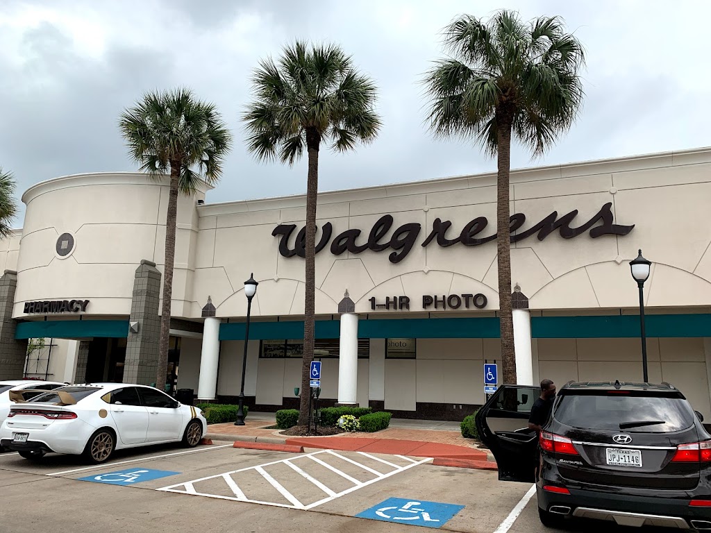 Walgreens | 12850 Memorial Dr, Houston, TX 77024, USA | Phone: (713) 722-7247