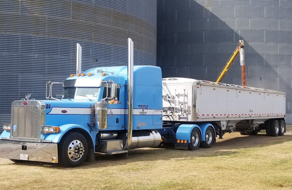 Luckey Custom Feedlot, Inc. | 2242 FM 3176, Devine, TX 78016, USA | Phone: (830) 665-3624