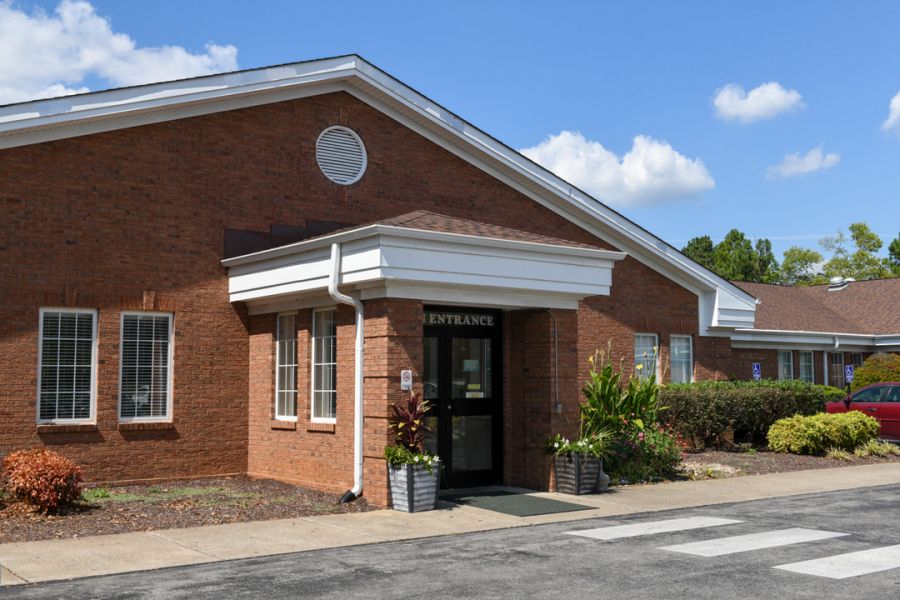 Lebanon Center for Rehabilitation and Healing | 731 Castle Heights Ct, Lebanon, TN 37087, USA | Phone: (615) 444-4319